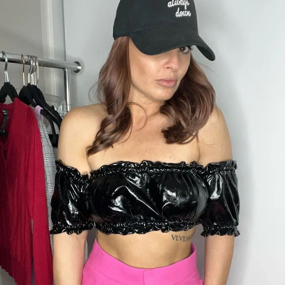 Mistress Rocks Vinyl Puffy Sleeved Crop Top Black Size XS